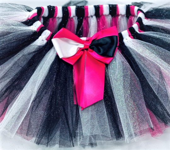 Panda Birthday Tutu Outfit for Girls, Black and Pink Panda Themed Party Dress, Cute Panda Outfit for Toddler Girls, First Birthday Panda Tutu Set